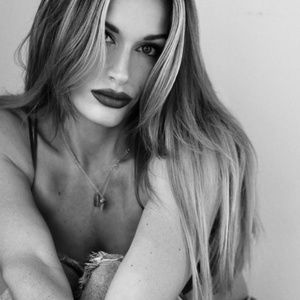 Hi, I'm Jenn, owner of The Faded Pigeon